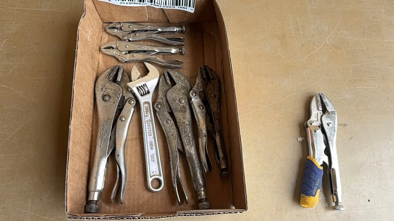 Locking pliers and wrench