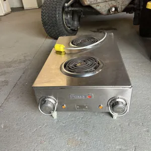 Wells Two Burner Electric Stove