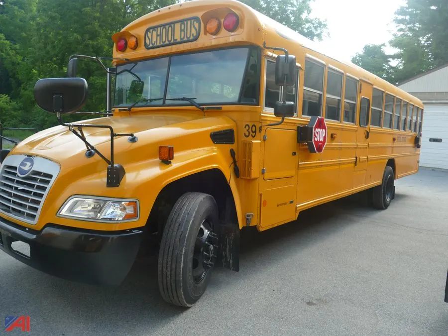 (#39) 2016 Blue Bird Vision School Bus