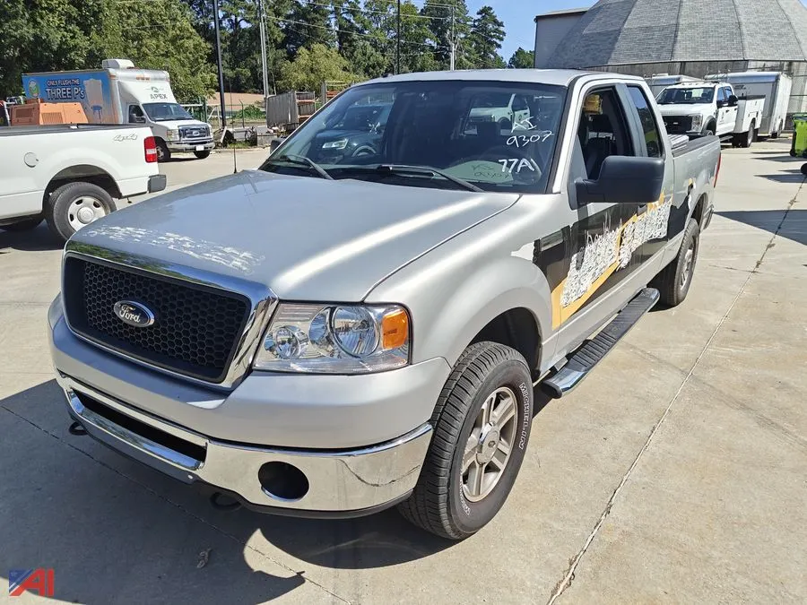 2007 Ford F150 Extended Cab Pickup Truck