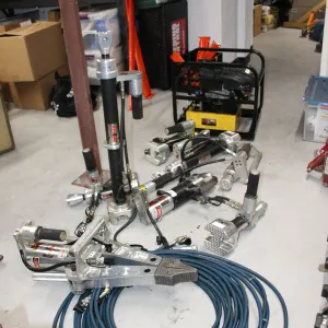 Amkus extrication equipment