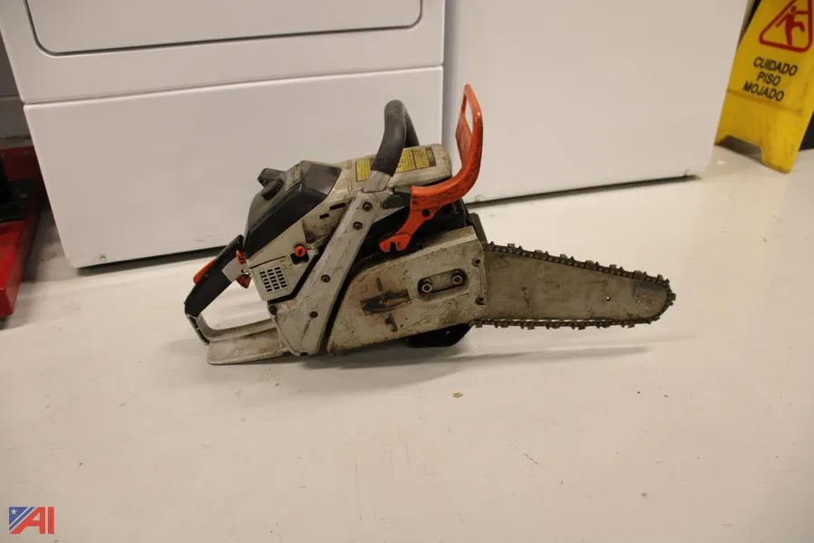 Echo QV-8000 chain saw
