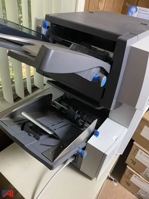 Pitney Bowes Inserter Machine