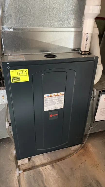 Trane gas heating system