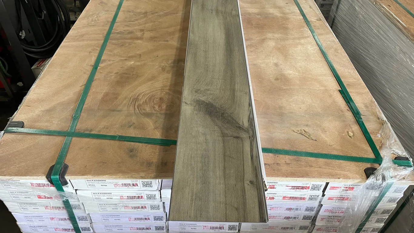 1,512 Sq. Ft. SHAW Polaris Plus Sea Glass Color Vinyl Click Flooring Planks (B)