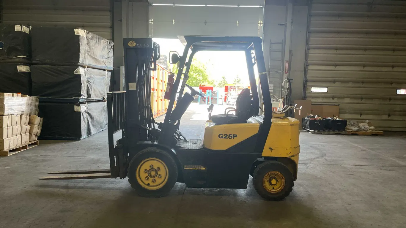 Daewoo Forklift (E)