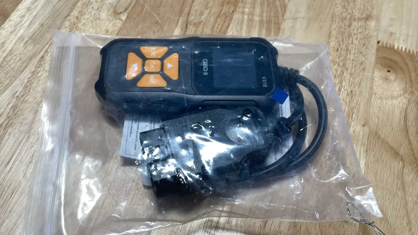 VehicleOBD2 Scanner (CW)
