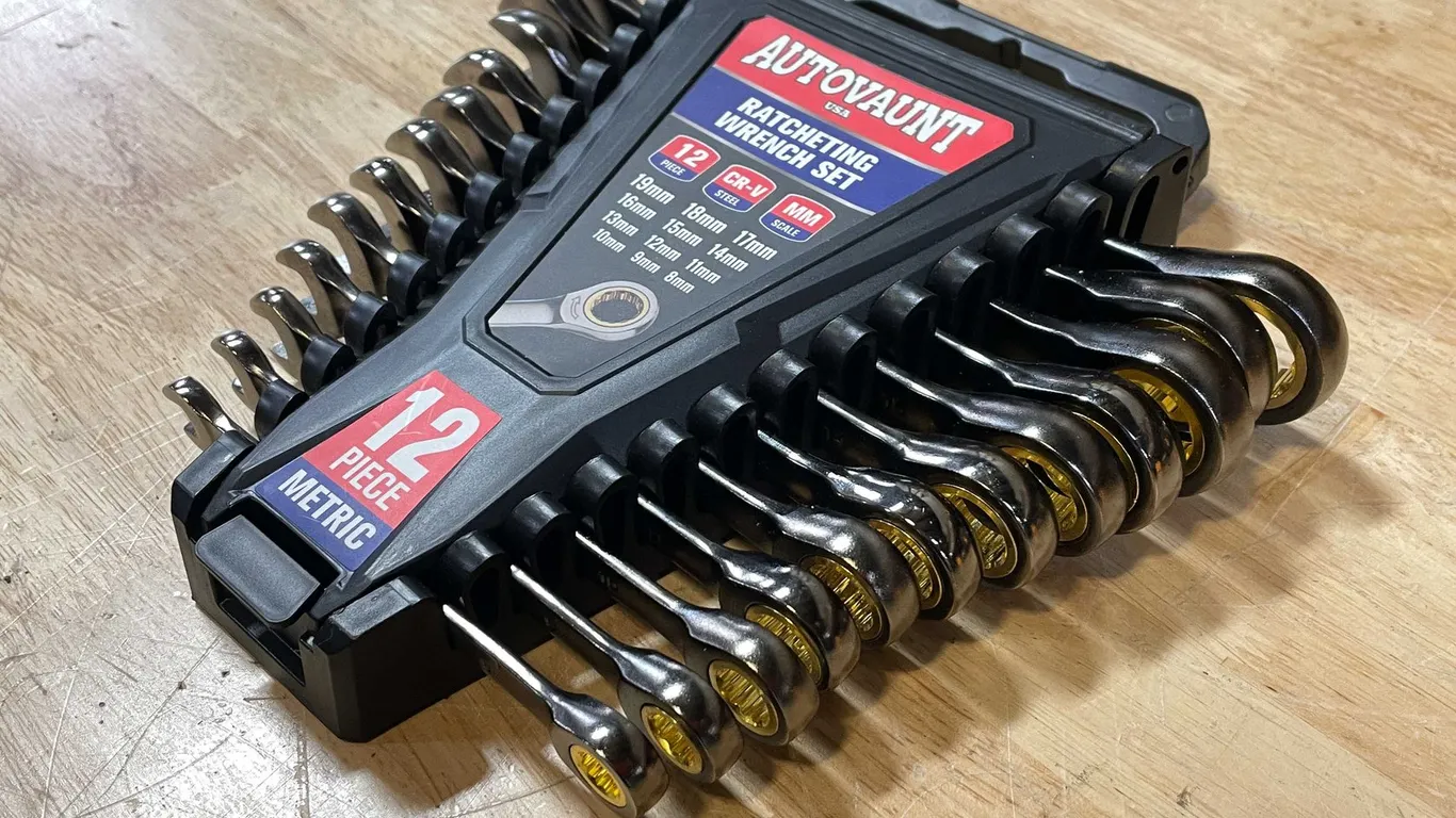 Metric Ratchet Wrench Set (PR12)