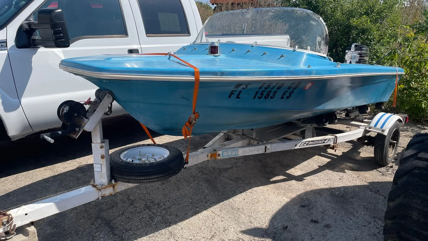 1958 Hunter 14' Fiberglass Boat (OF)