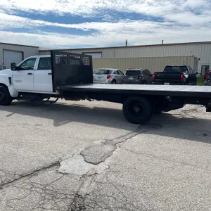 2022 Chevrolet 6500HD Crew Cab with 16' Flatbed (Has WI Title) (OF)