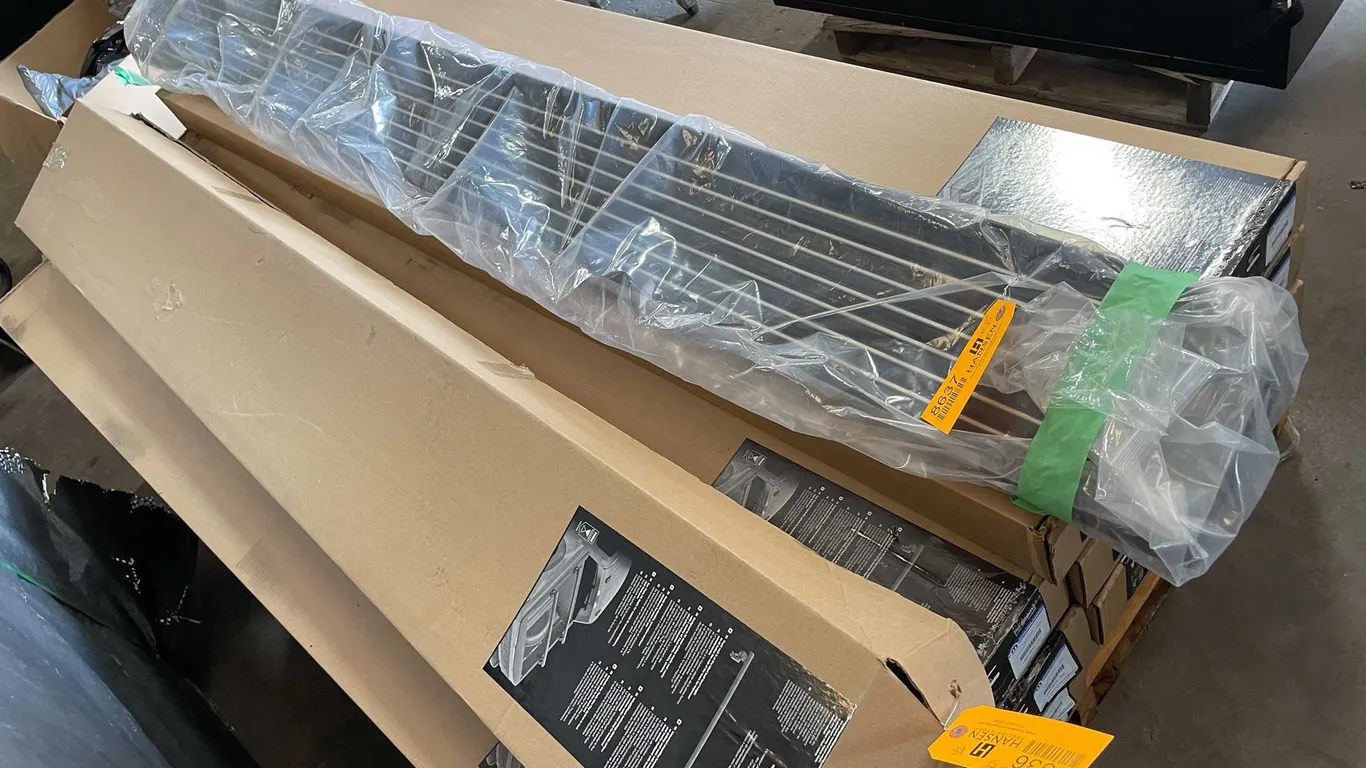 Jeep Grand Wagoneer Running Boards (E)
