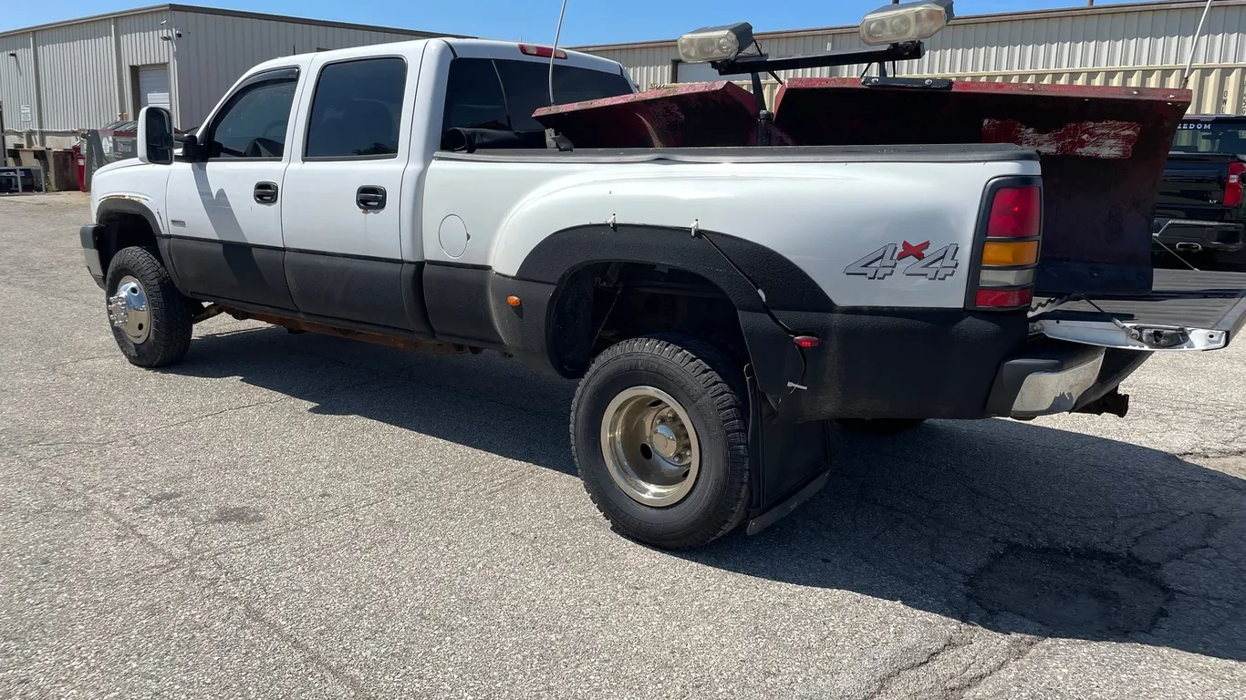 2003 Chevy Silverado 3500 (OF)