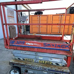 Skyjack 3219 Scissor Lift (03)