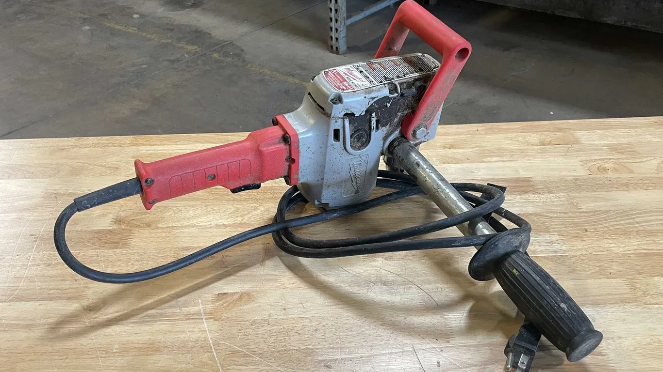 Milwaukee Hole Hawg (PR11)