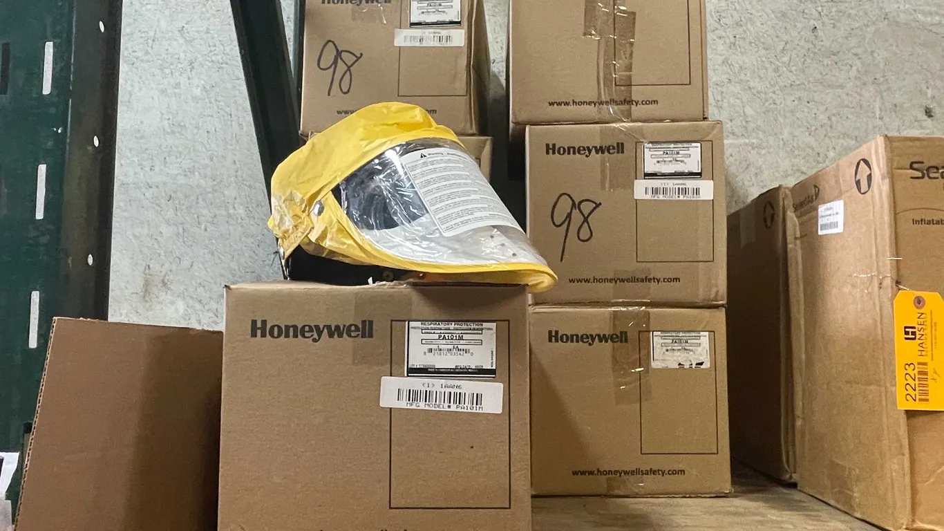 Honeywell Masks (PR17)