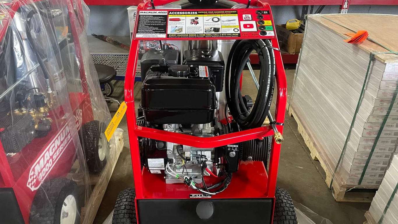Magnum Hot Water Pressure Washer (F)