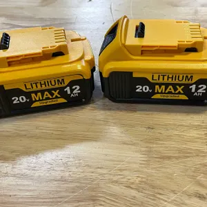 (2) 20 Volt Dewalt Compatible Batteries (PR13)