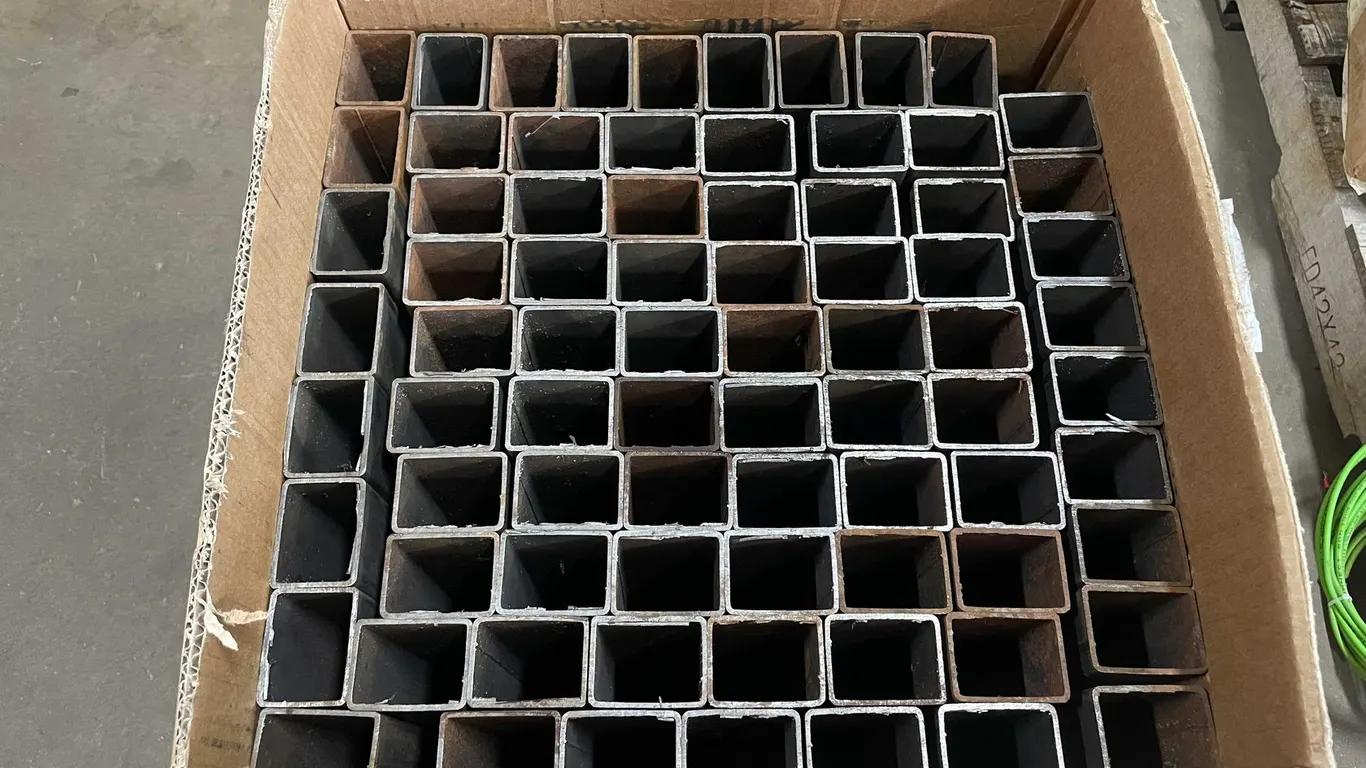 Rectangular Tubing (G)