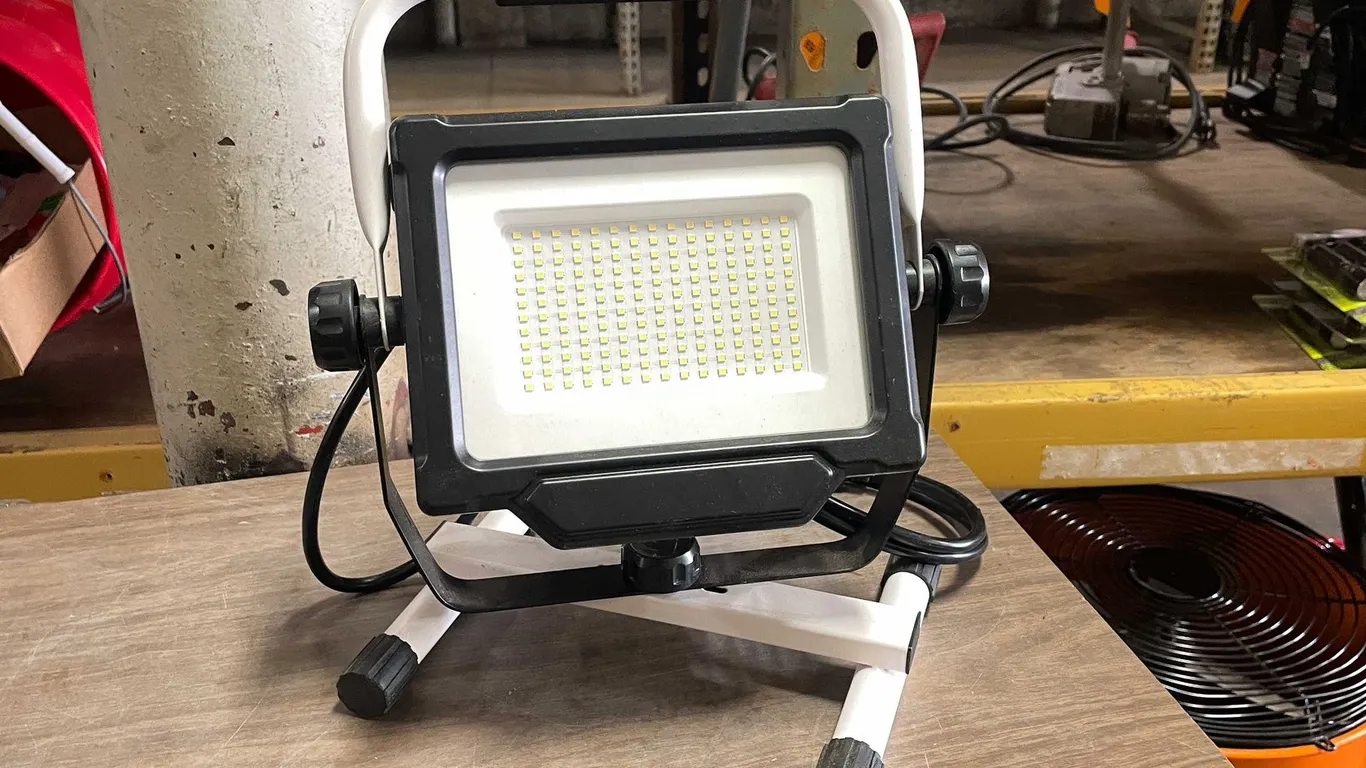 Portable Worklight (PR11)