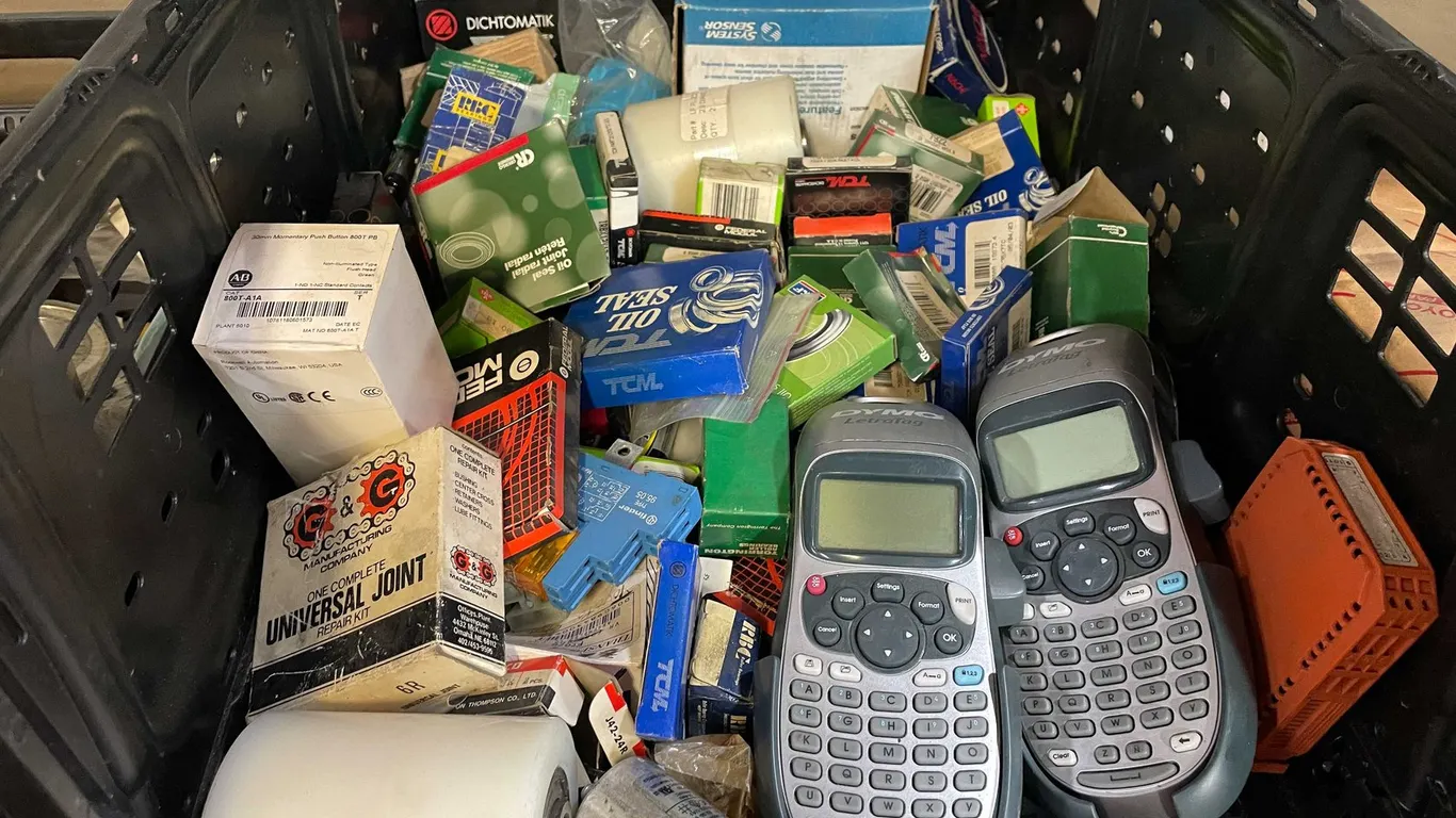 Lot of Industrial Parts (PR6)