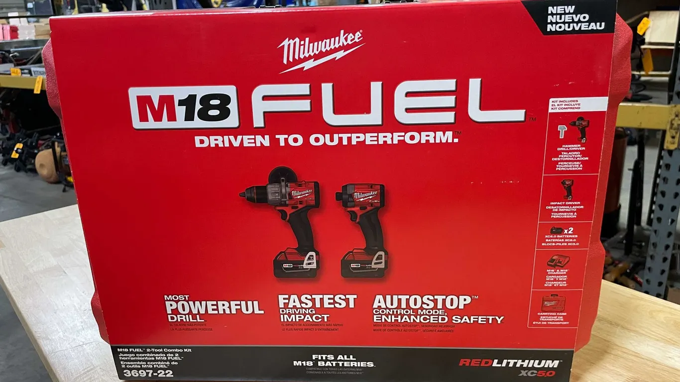 Milwaukee M18 2-Tool Combo Kit