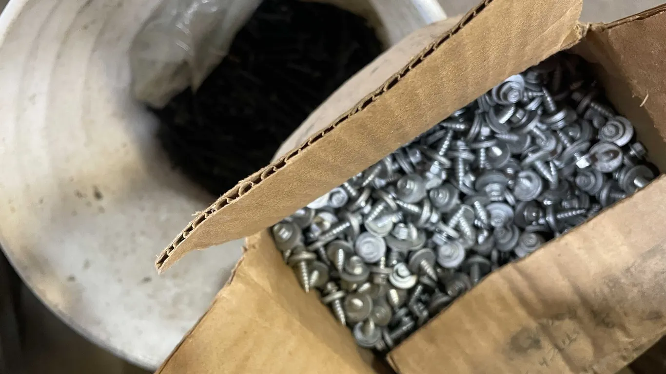 Self Tapping and Tin Screws (PR7)