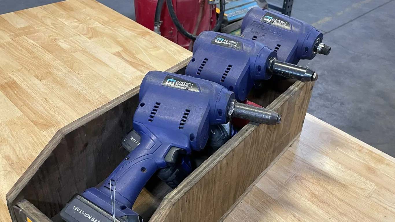 Battery Operated Pop Rivet Guns (PR12)