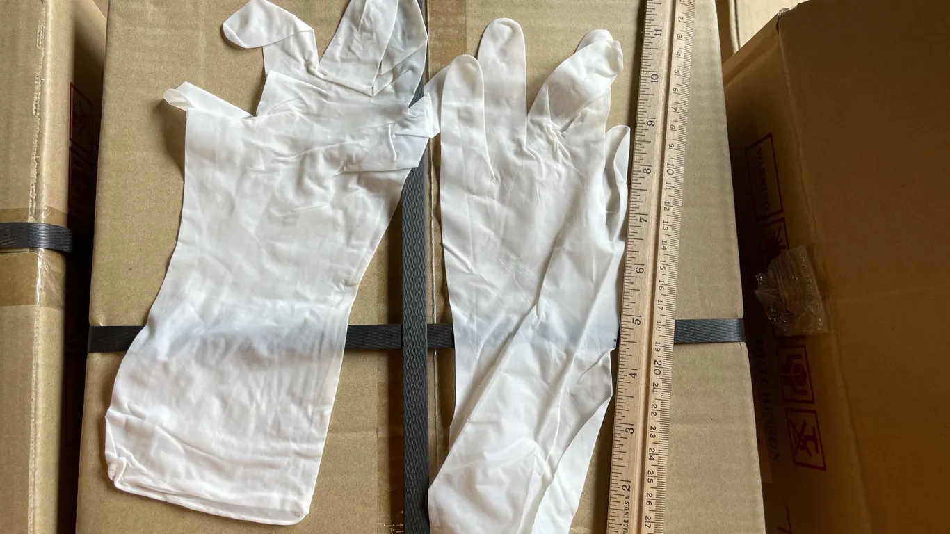 Nitrile Gloves (G)