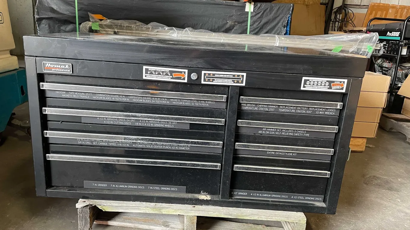 Homax Tool Box (E)