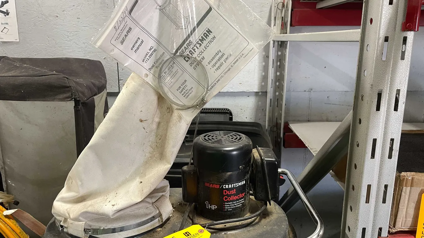 Craftsman Dust Collector (CW)