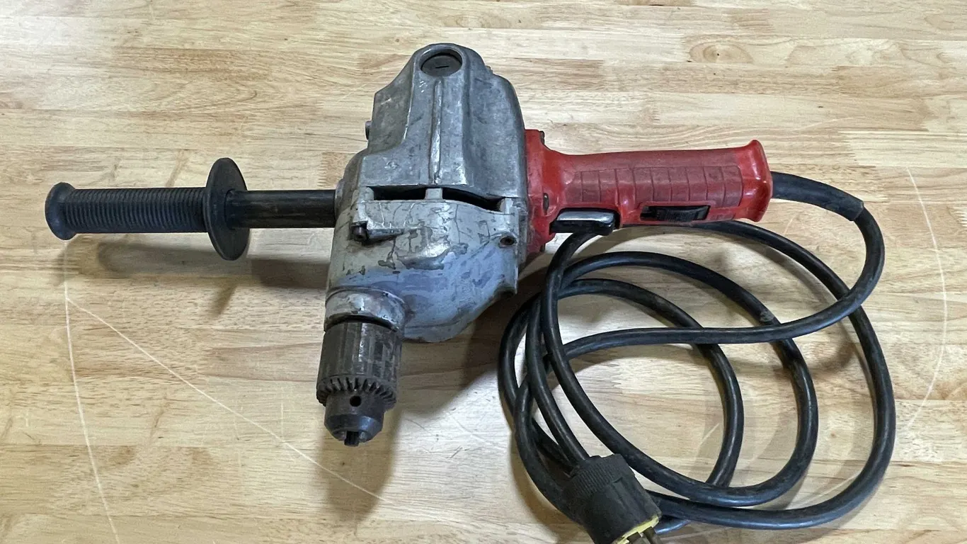Milwaukee Hole Shooter (PR11)