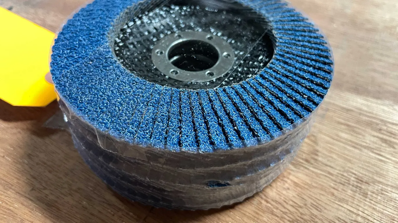 Grinding/Sanding wheels (CW)
