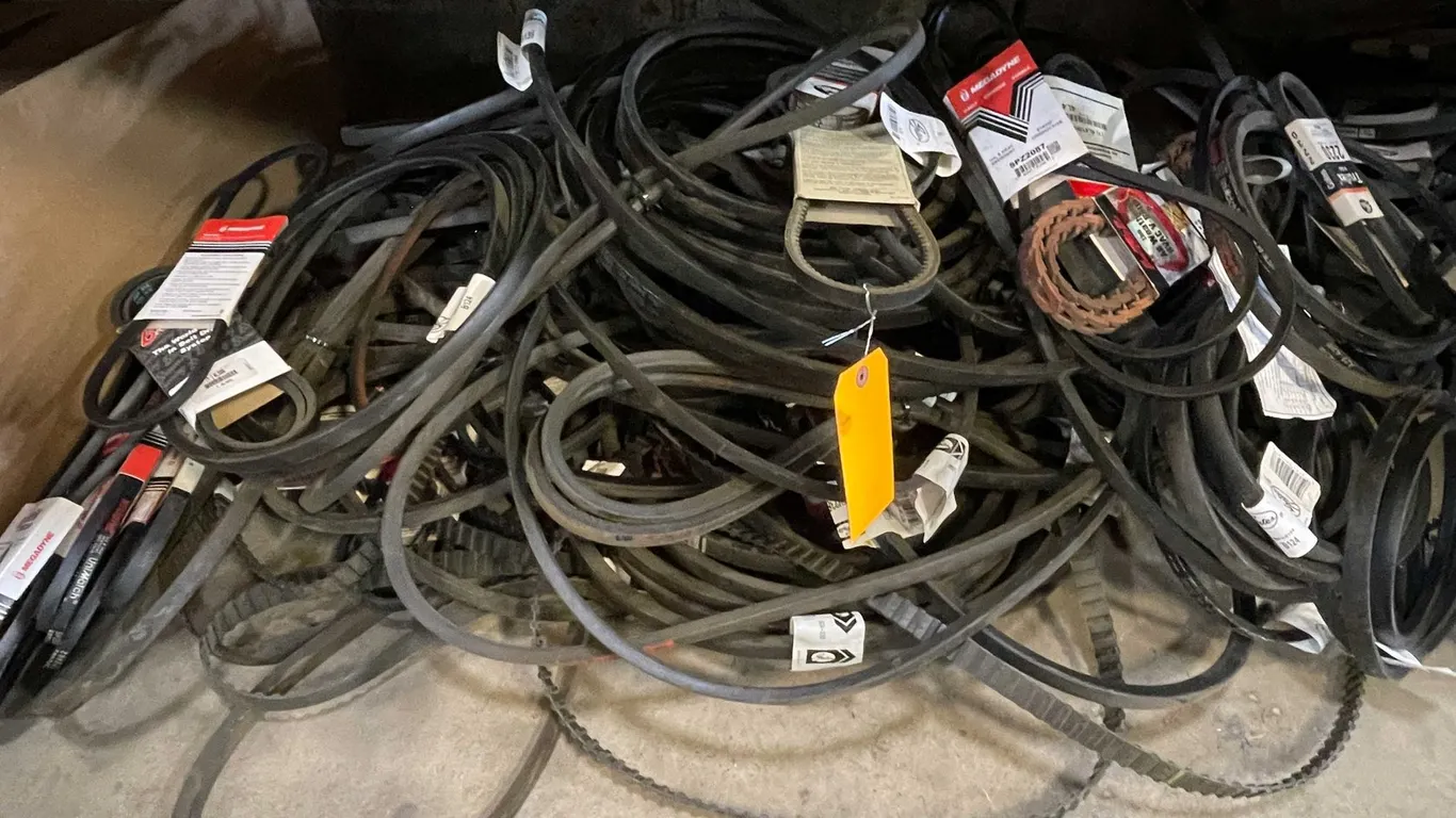Lot of Industrial Belts (FR4)