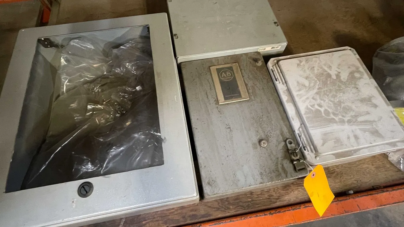 Lot of Electrical Boxes (PR5)