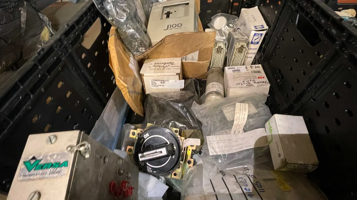 Lot of Industrial Parts (PR6)