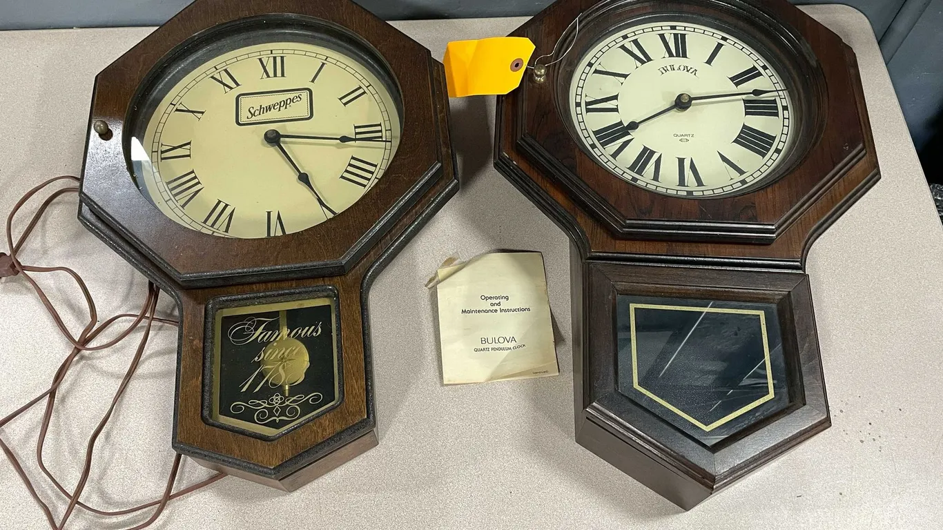 Wall Clocks (T3)