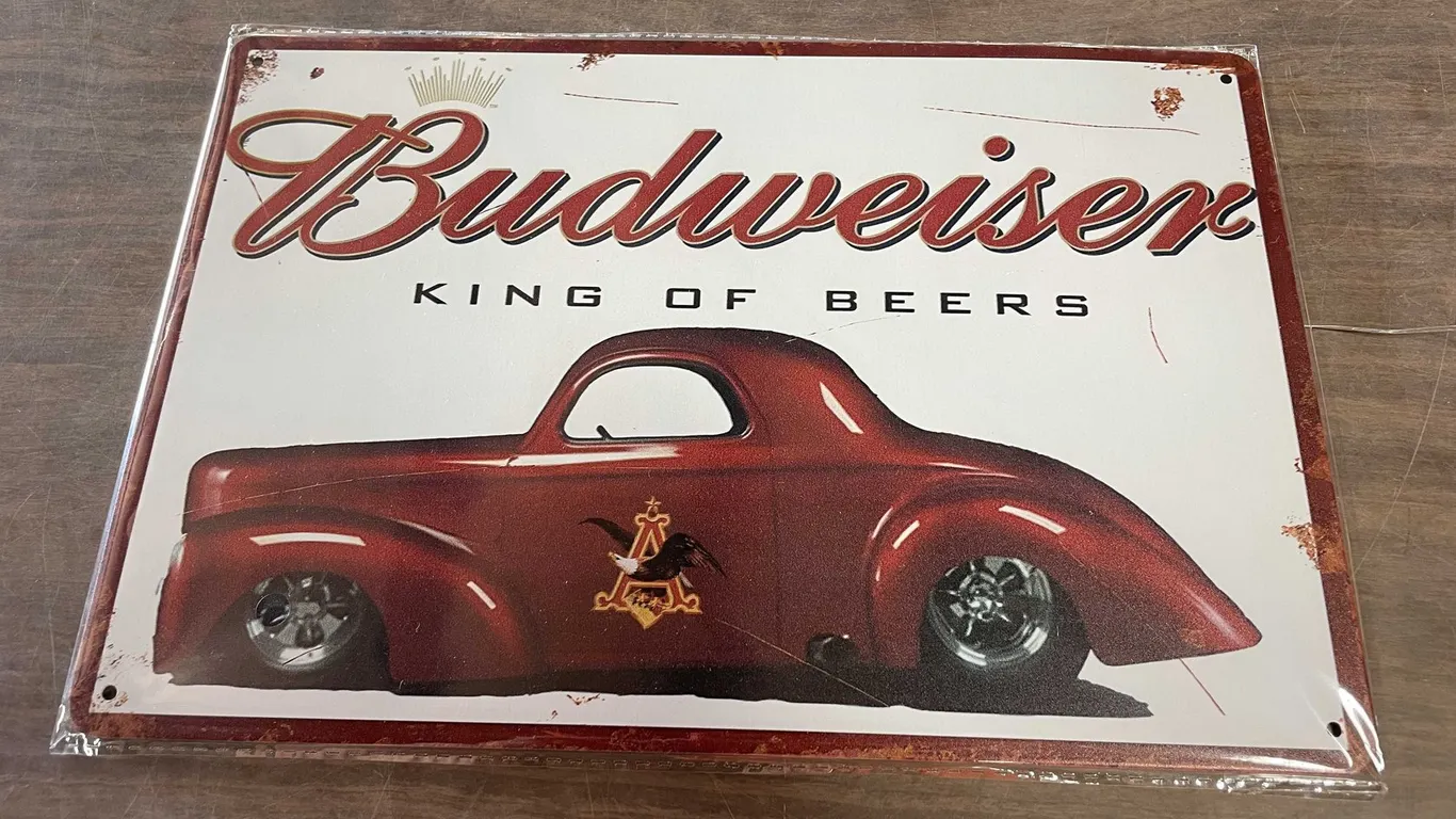 Budweiser King Of Beers Willys Metal Sign (T5)