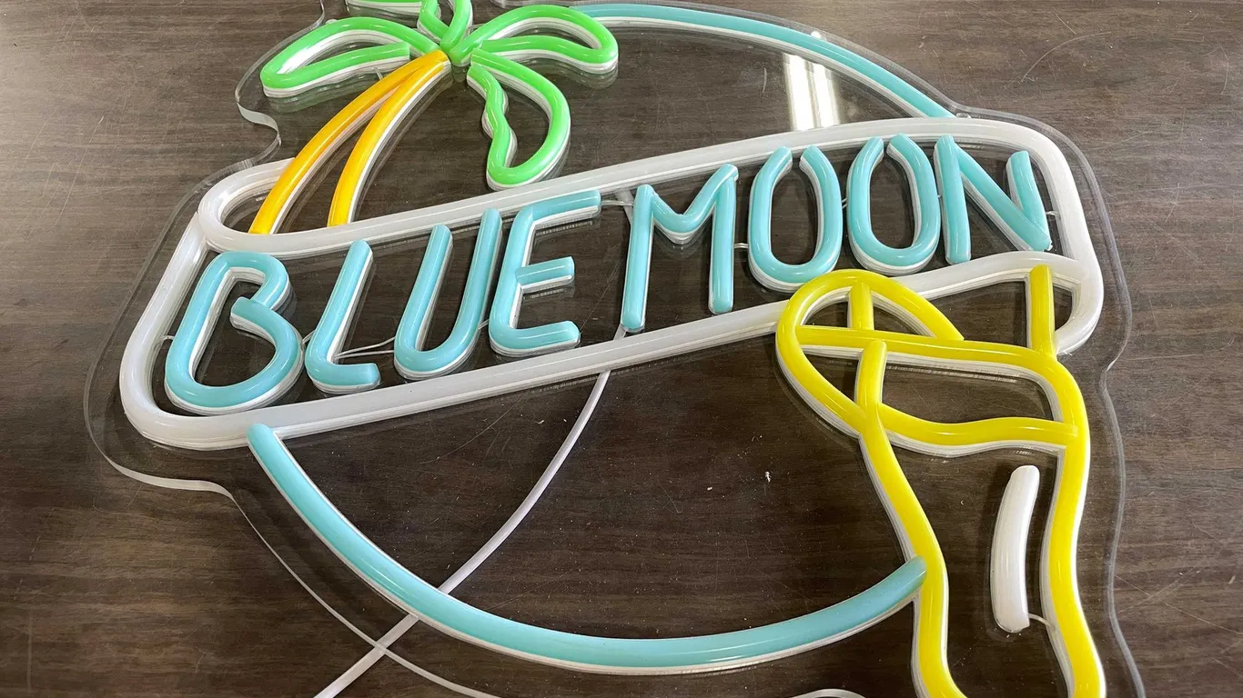 Blue Moon Beer LED Neon Sign (T3)