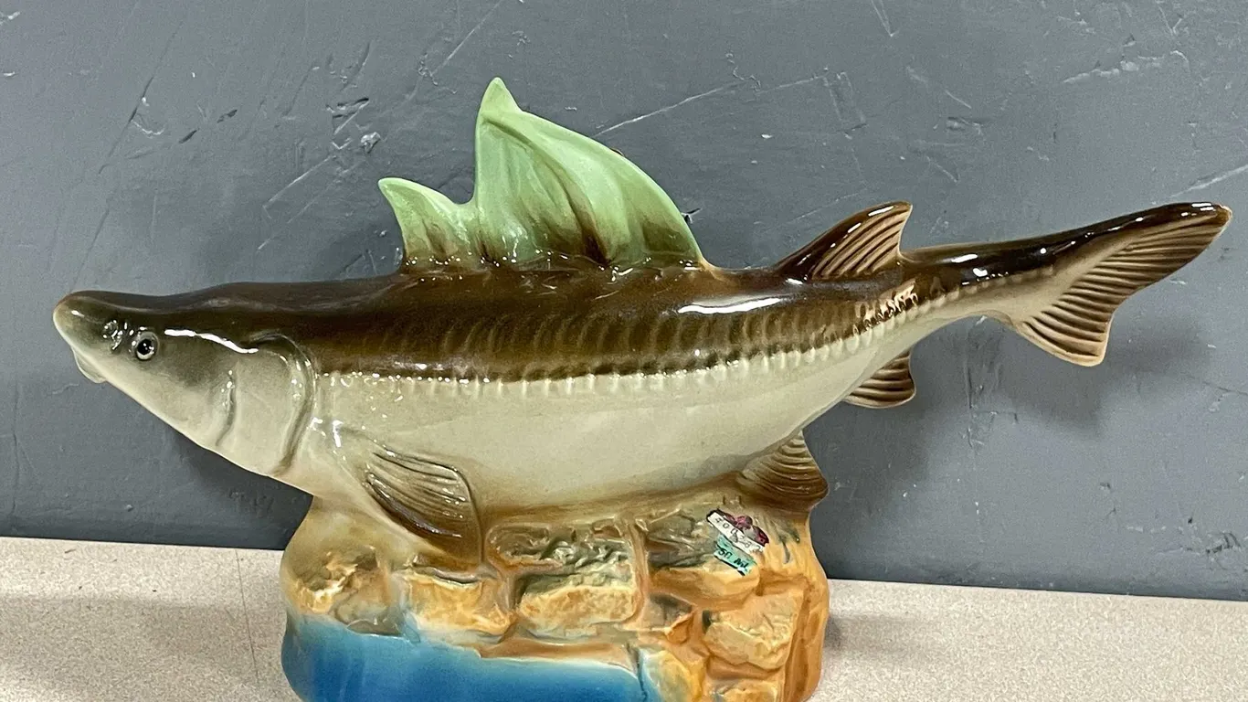 1980 Jim Beam Sturgeon Decanter (Case PR1)