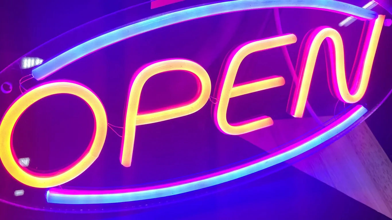 Open LED Neon Sign (T2)