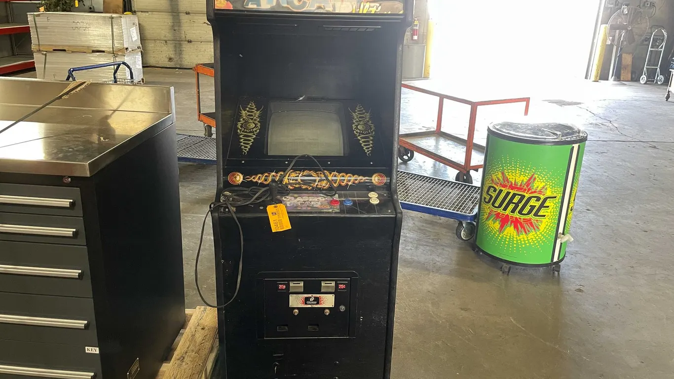Classic Arcade 400 Video Game (B)