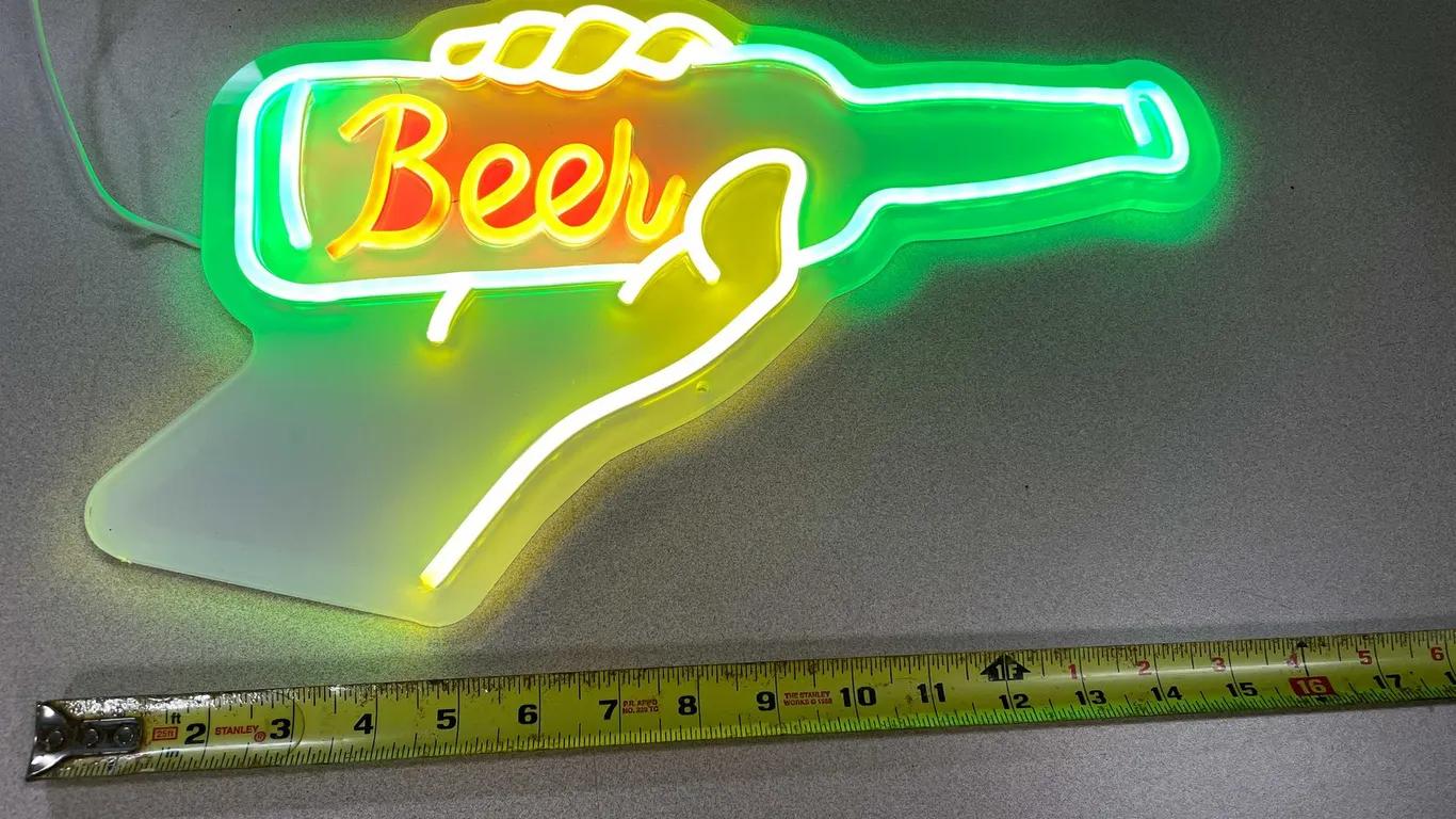 Hand Holding A Beer LED Neon Sign (T5)