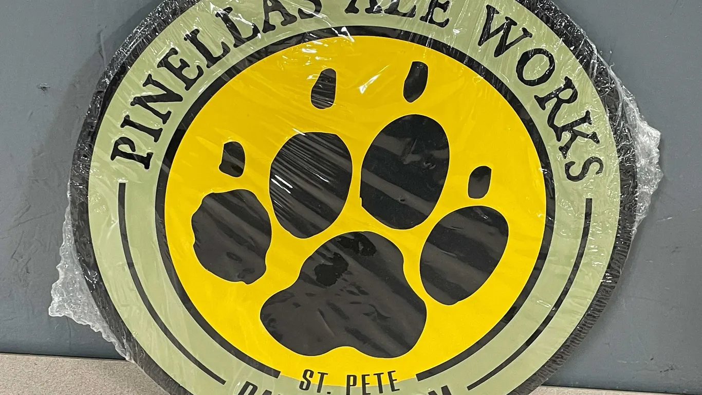 Pinellas Ale Works Pawbeer Metal Sign (T5)