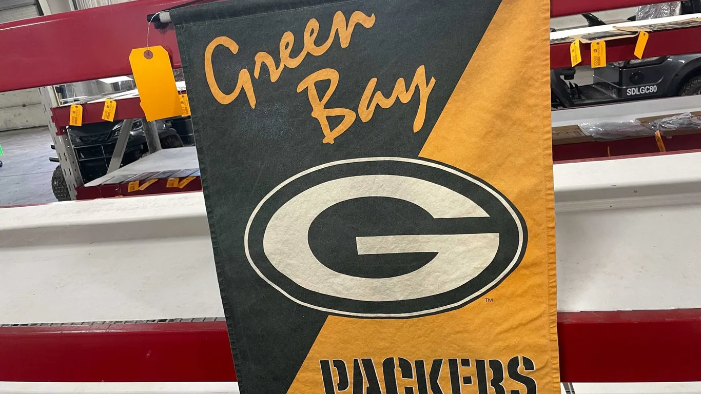 Vintage Green Bay Packers Cloth Banner (T4)