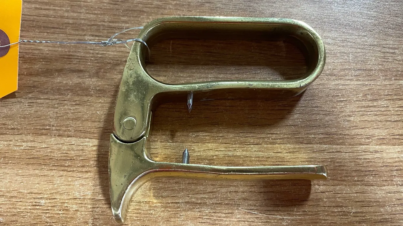 Rogers Brass Champagne Master Opener (T3)