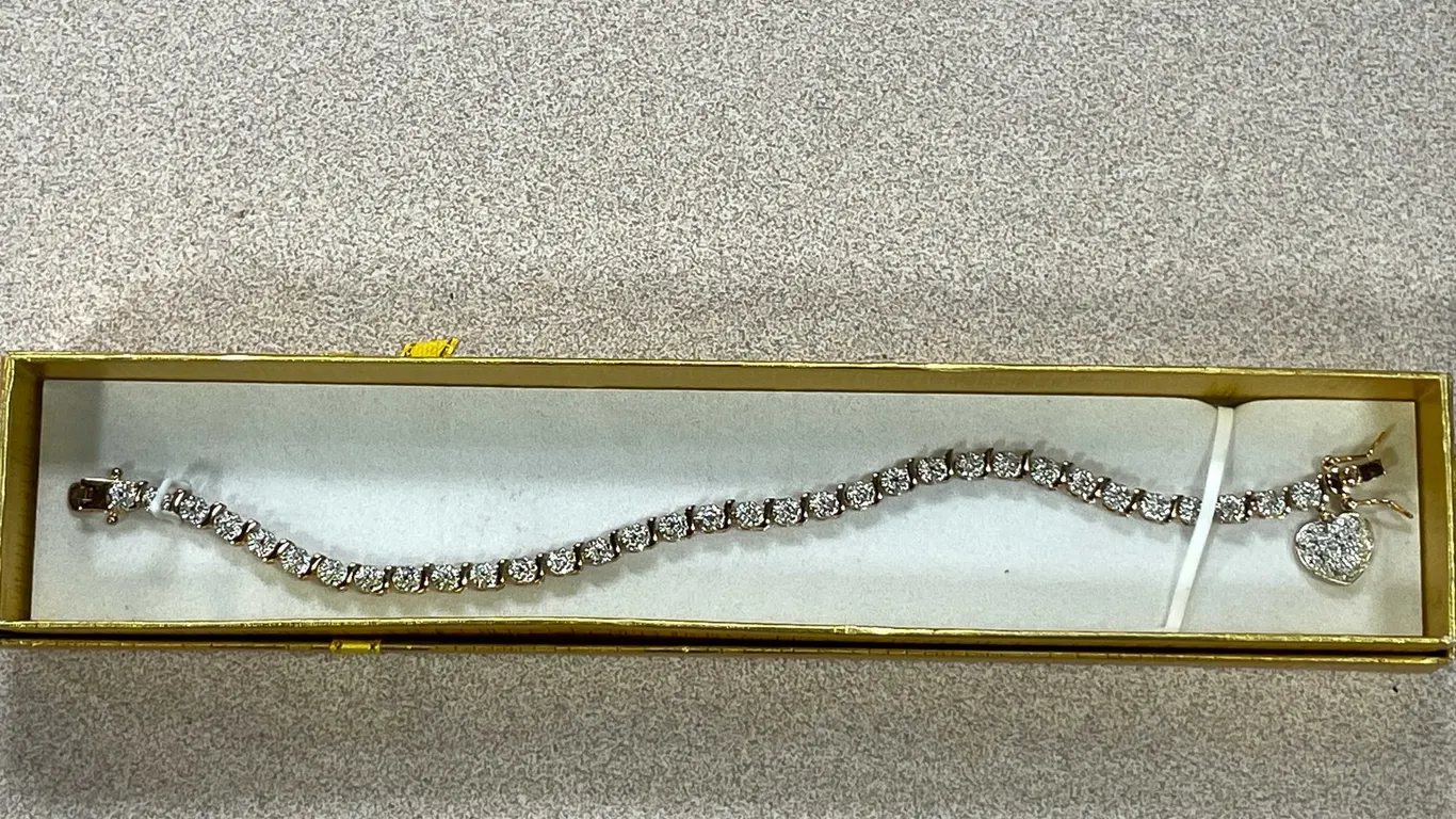 Gold Over Sterling Silver Bracelet With Heart Charm And Secure Closure (FR1)