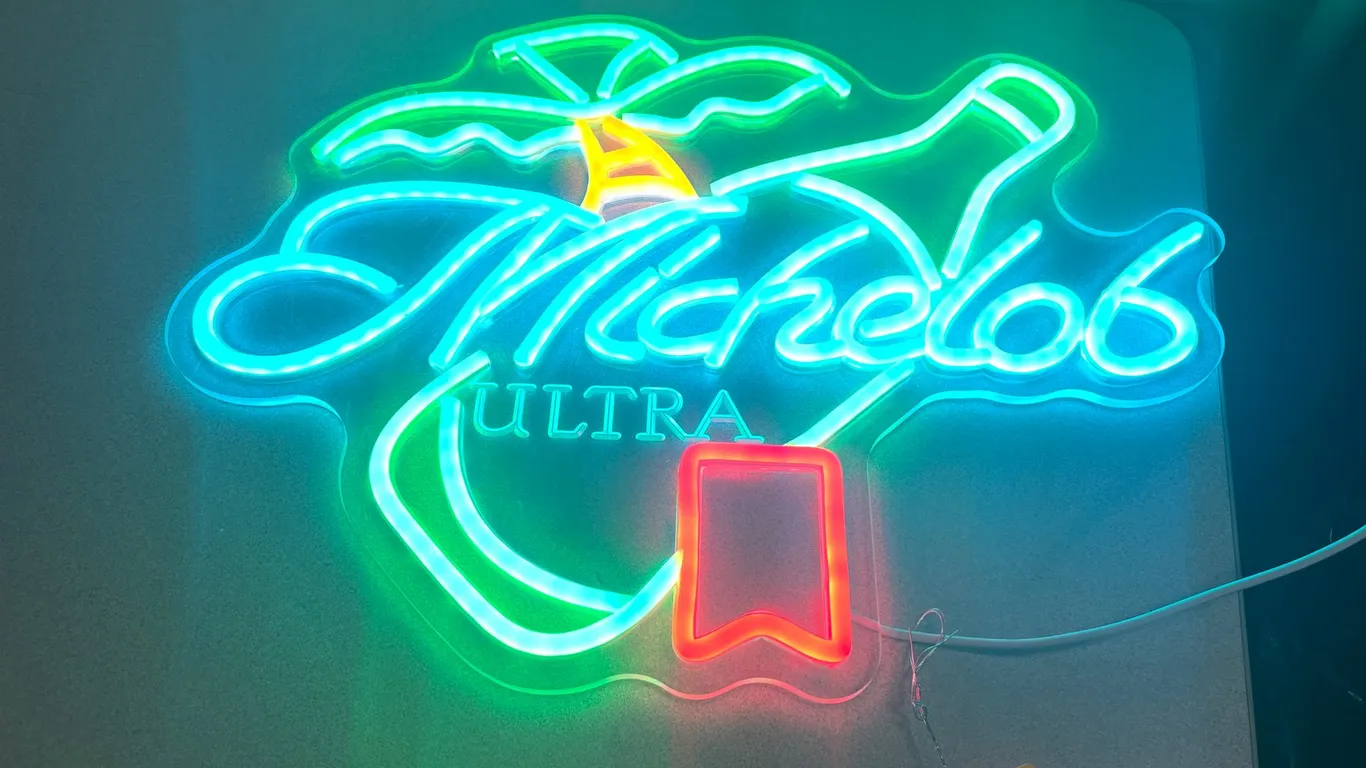 Michelob Beer LED Neon Sign (T2)