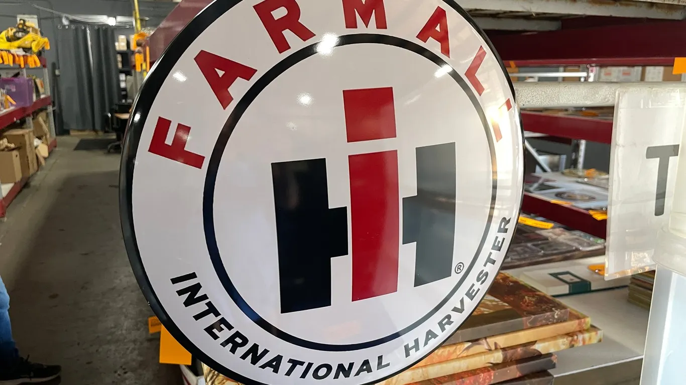 IH Metal Dome Sign
