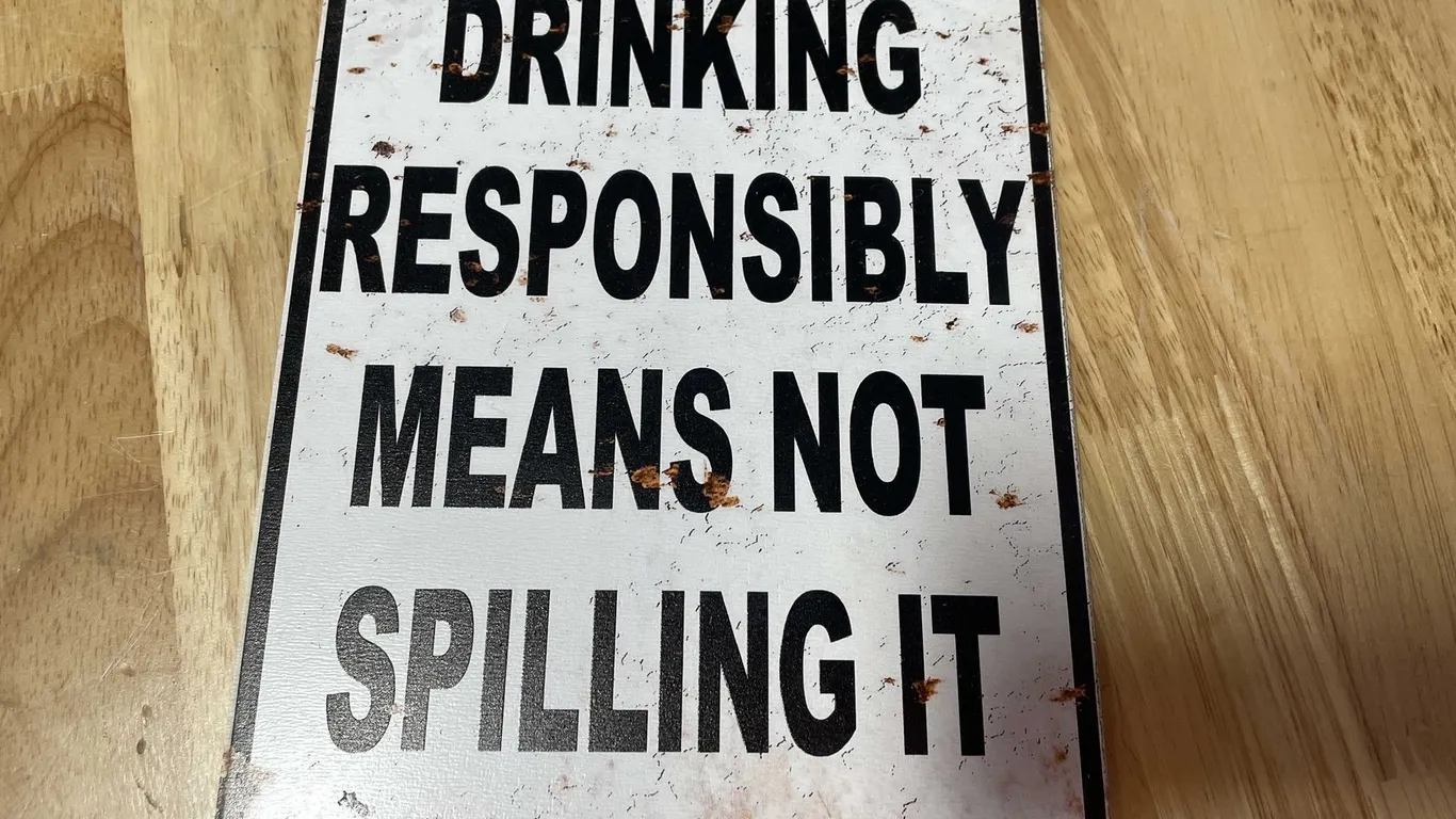 Collectible novelty sign (T2)