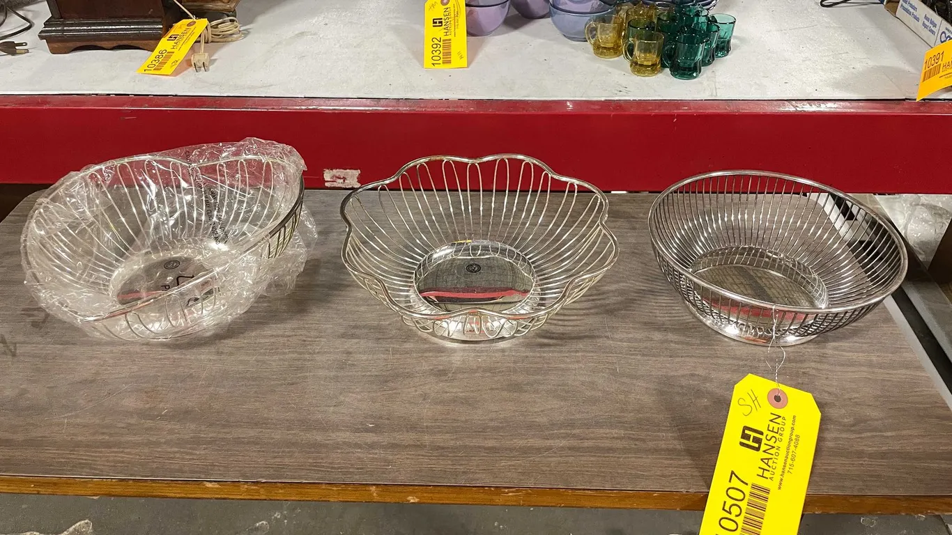 Silver Plated Wire Baskets (T4)